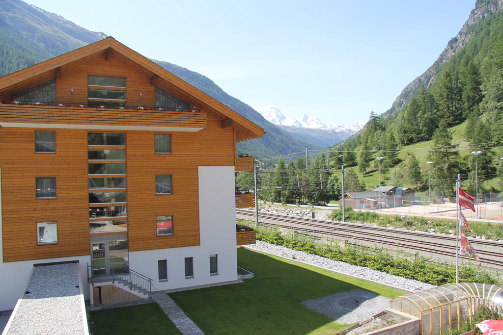 Typically Swiss Hotel Täscherhof Exterior foto